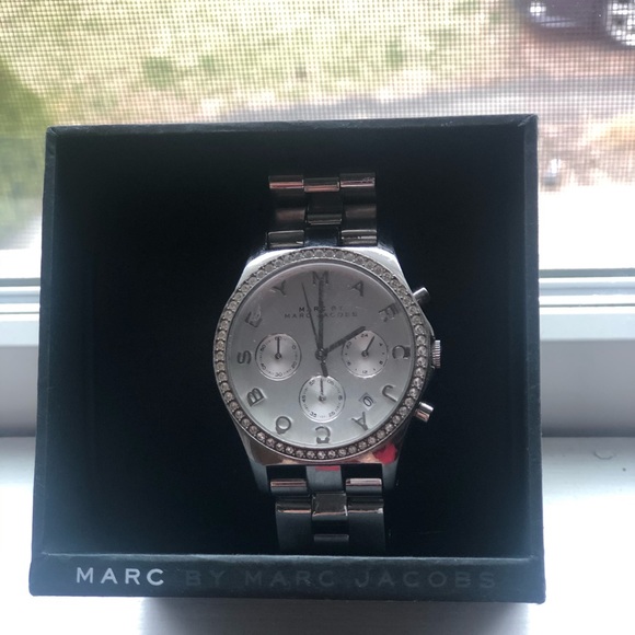 MARC BY MARC JACOBS Watch - Picture 2 of 5